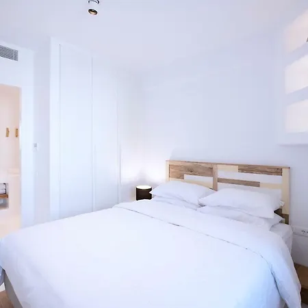Phos By Rocks Estates * Naousa (Paros)